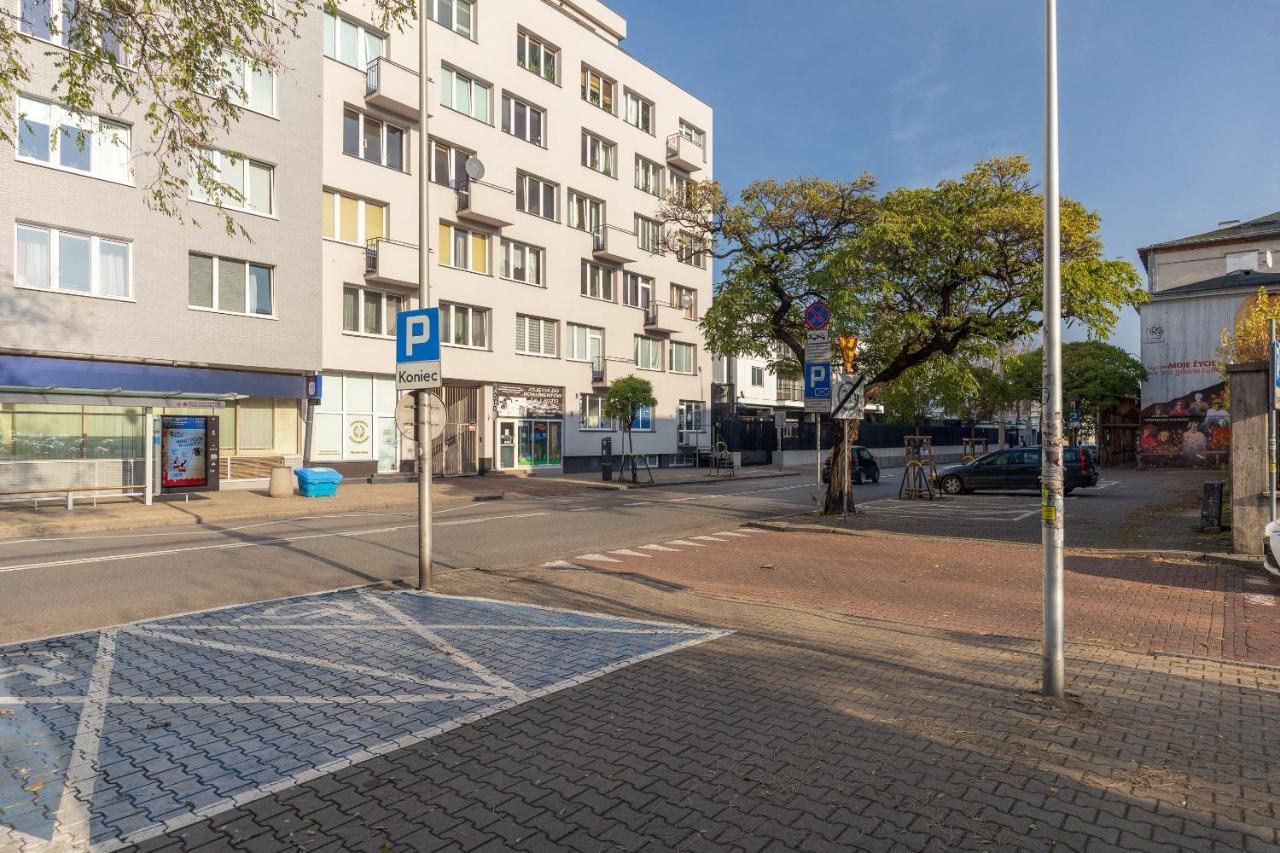 Piekna 2-Bedroom Apartment Varsovia Exterior foto